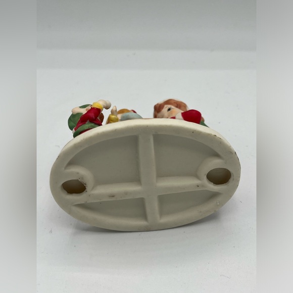 Vintage Campbell Soup Kids with Elf Christmas Holiday Winter Ceramic Figurine 3” - Picture 5 of 6